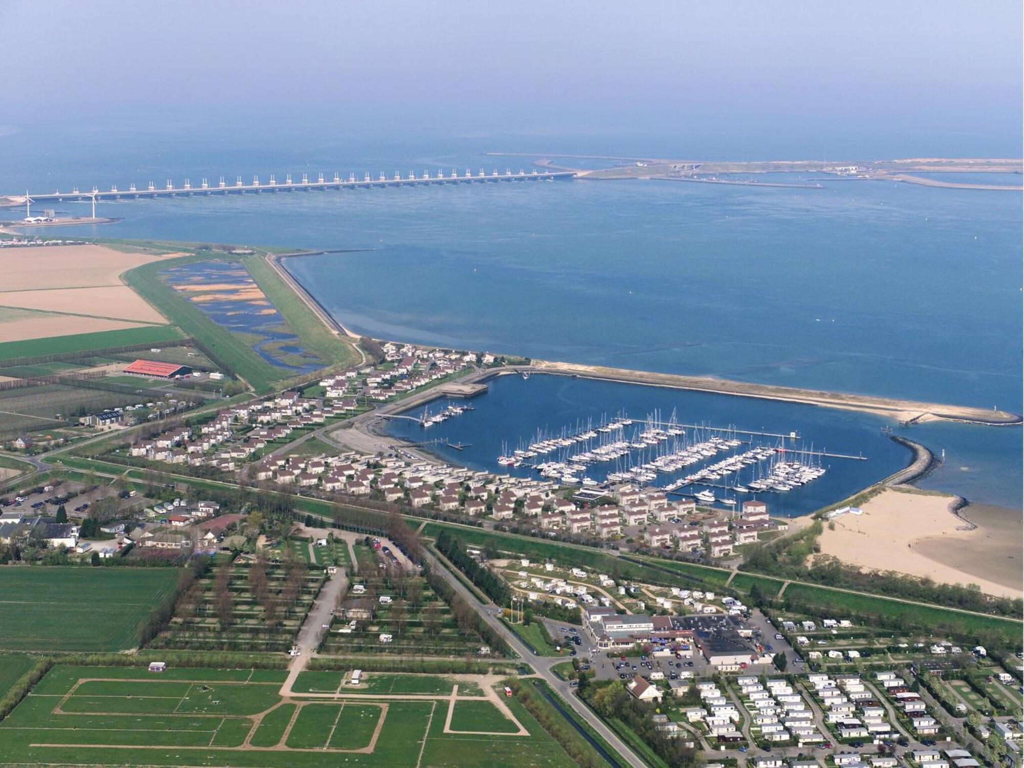 Detached Luxurious With Washingmachine, Near The Vakantiehuis *